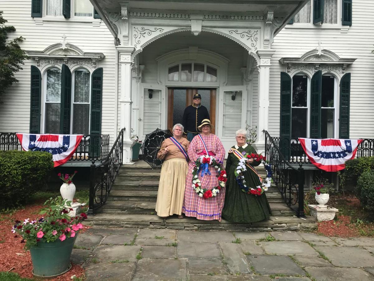 Tillinghast Manor Bed & Brunch Ovid Exterior foto